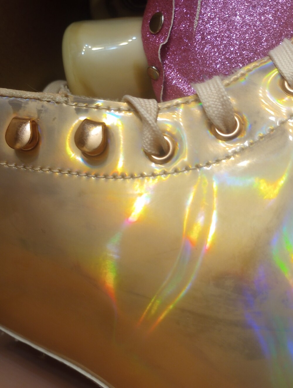 Impala Marawa Rose Gold Roller Skates With Box - Picture 6 of 13